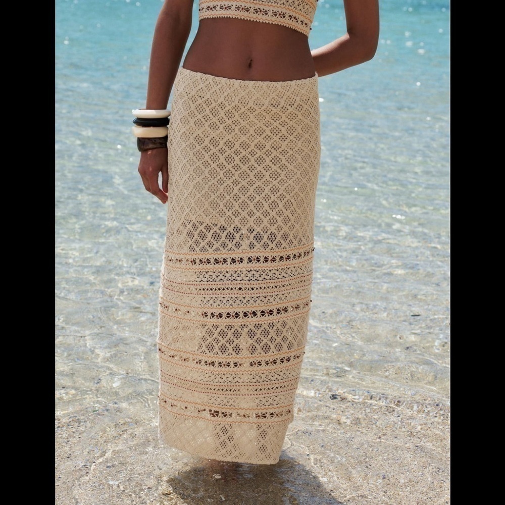 Zara Skirt Midi Women Medium Knit Beige Cream Pencil Lined Beaded T